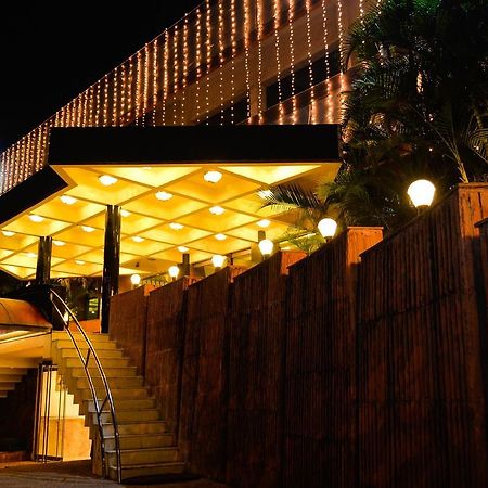 Hotel Heritage Embassy Rāipur Exterior foto